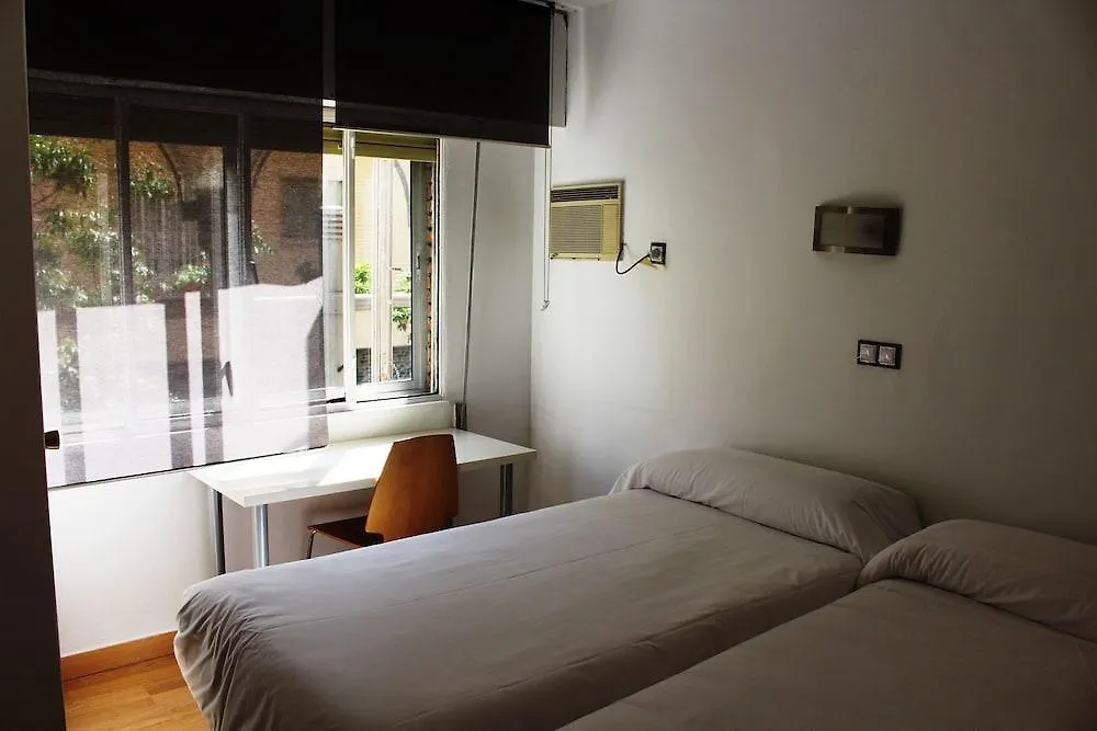 Al Andalus Centro B&B Granada 0*,